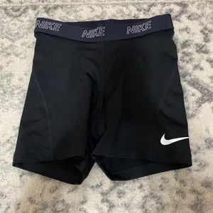 Black Nike pros